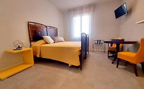 Il Trovatore Rooms Bed And Breakfast